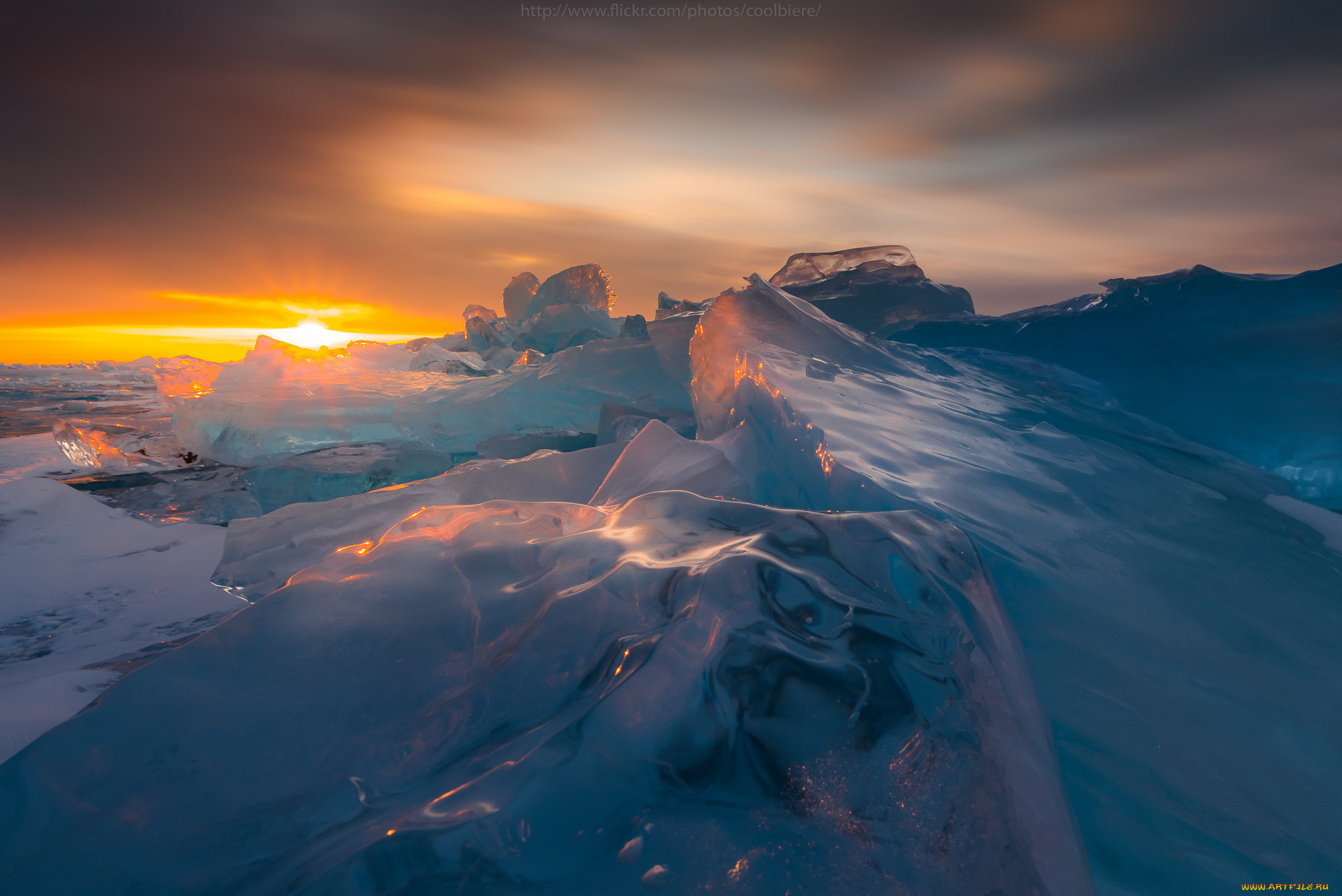 Ice mountain. Рассвет в Антарктиде. Арктика закат. Рассвет в Арктике. Зима закат.